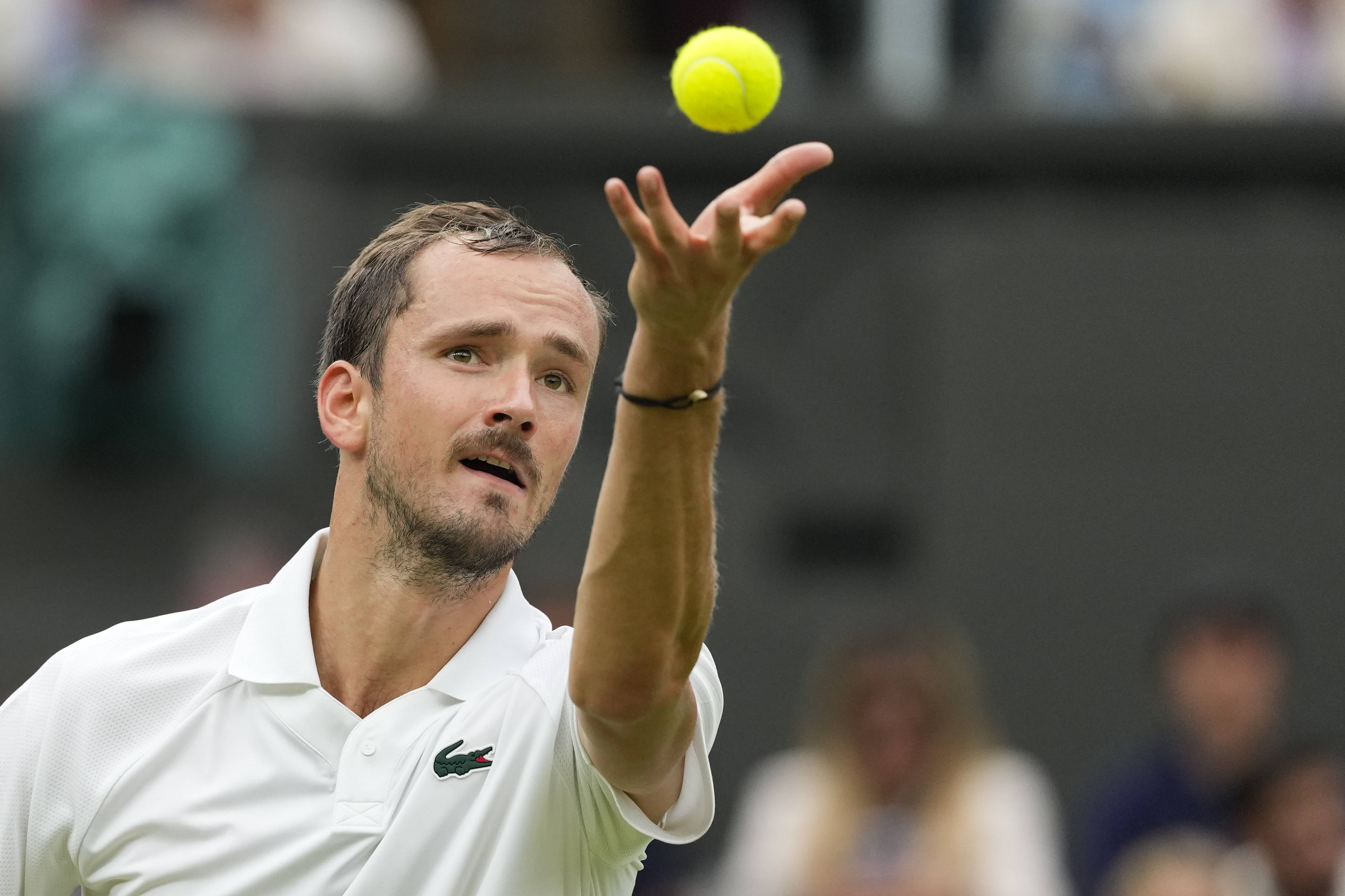 澳大利亚网球队爆冷德国网球队，梅德韦杰夫关键制胜