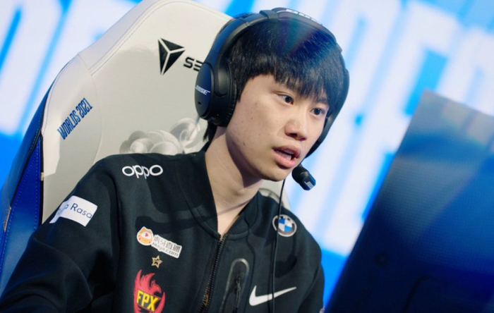 HLE逆转JDG，Doinb一己之力扛起全队的简单介绍